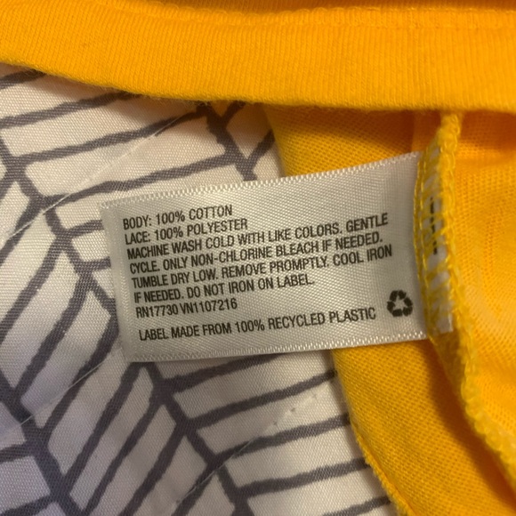 Yellow off the shoulder top - Picture 5 of 8